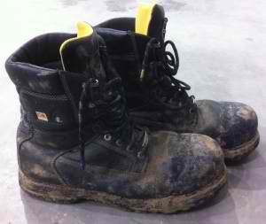 industrial safety footwear picture 2_how to become an electrician 19